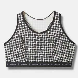 Torrid black & white Herringbone Plaid Lightly Lined Rib Henley Bralette NWT 3X